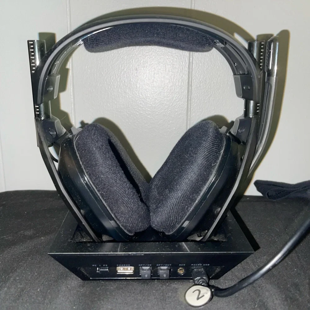 Astro Gaming A50 Wireless Headset and Charging Base